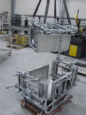 Strumenti di modellatura rotazionali del software di progettazione di ug cad per le custodie in plastica