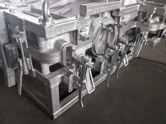 Strumenti di modellatura rotazionali di cad per le barriere della strada con i morsetti pesanti