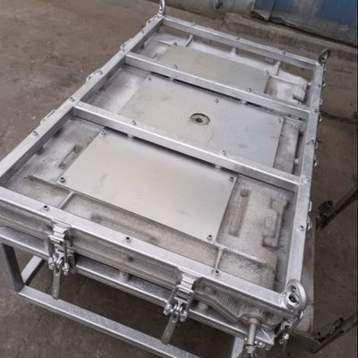 Muffa di alluminio rotazionale del coperchio LLDPE 4mm del secchio della spazzatura