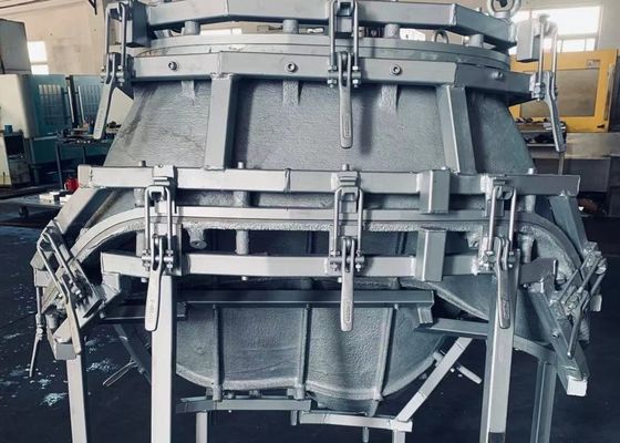 La struttura dello scorrevole che fonde gli strumenti di modellatura rotazionali liscia il polacco