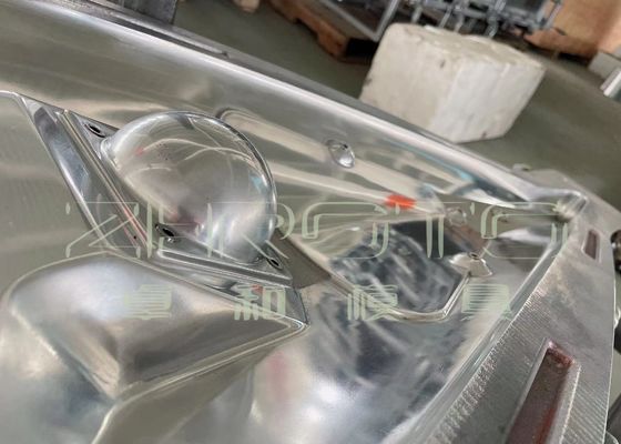 Le muffe rotazionali di alluminio A356 modanatura di plastica dei crogioli di kajak delle muffe del kajak della pressofusione