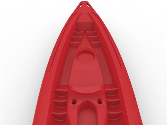 La plastica rossa del kajak dello stampaggio rotazionale si siede sopra il kajak superiore del MDPE con la dimensione su misura della copertura a doppia parete del coperchio