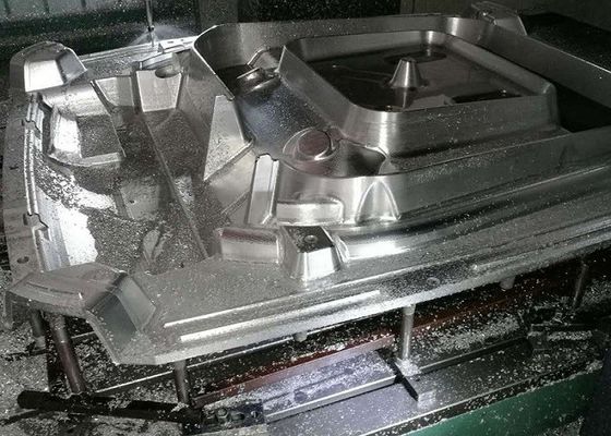 I ricambi auto delle attrezzature agricole modellano il software di progettazione di ug cad della muffa della parte dell'automobile di 1800mm
