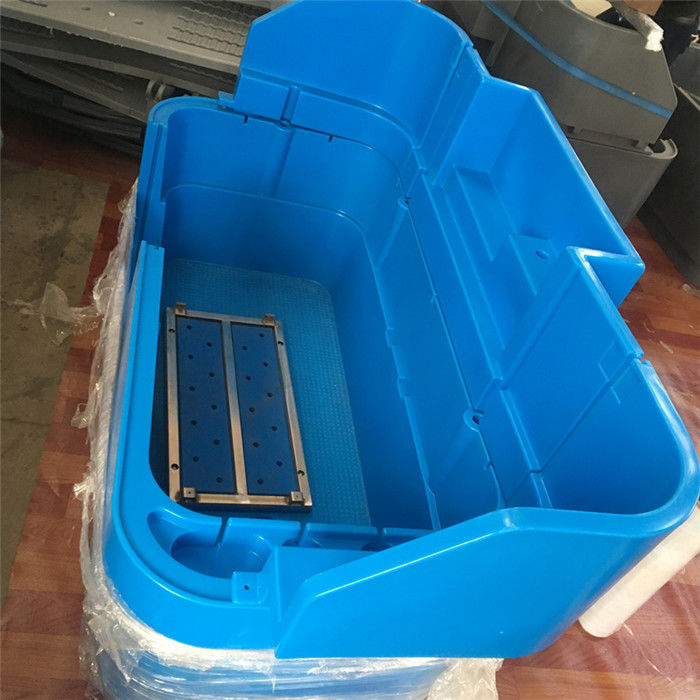 Muffa di plastica della vasca del modanatura rotazionale di plastica per il piccolo bagno dell'animale domestico di colore blu con il doppio strato dello spostamento del pavimento